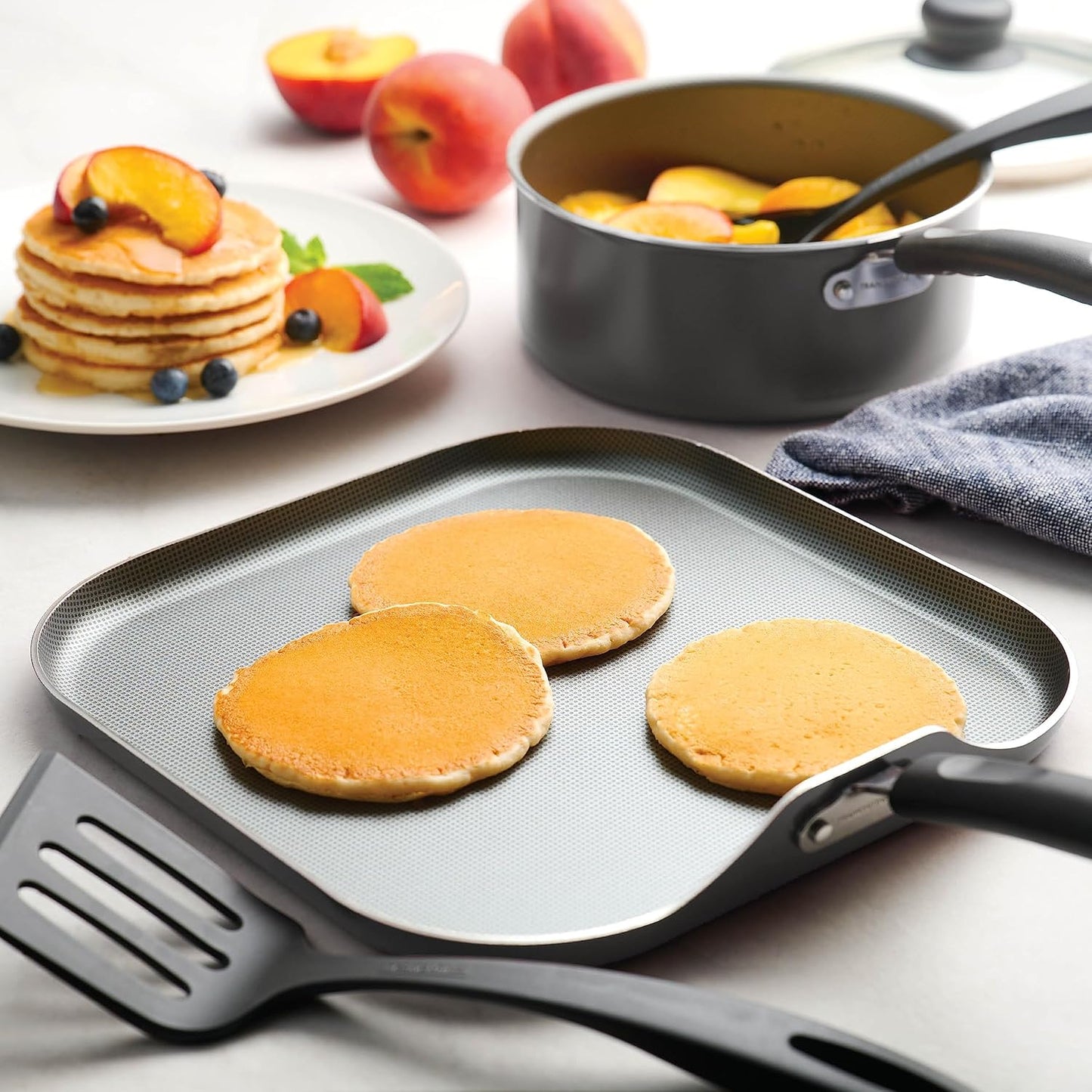 Non-stick Cookware Set Saucepan Utensil Set , 18 Pieces - Gray