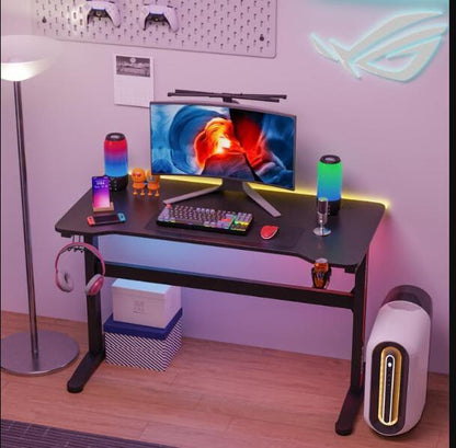 Modern Computer Desk Office Gaming Desk 47-in Large Workstation