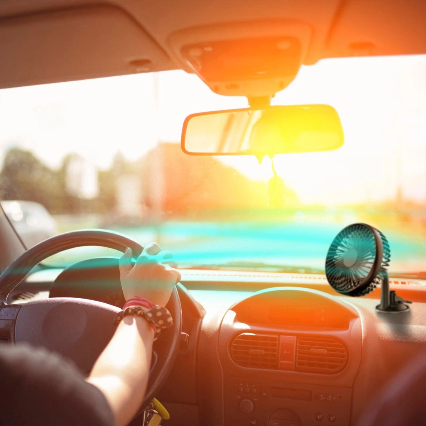 Cooling Fan Portable USB Vehicle Suction Car up Cooler Clip Fan